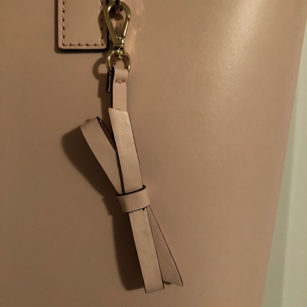 NWOT: Kate Spade New York Karla Tote - Picture 3 of 6